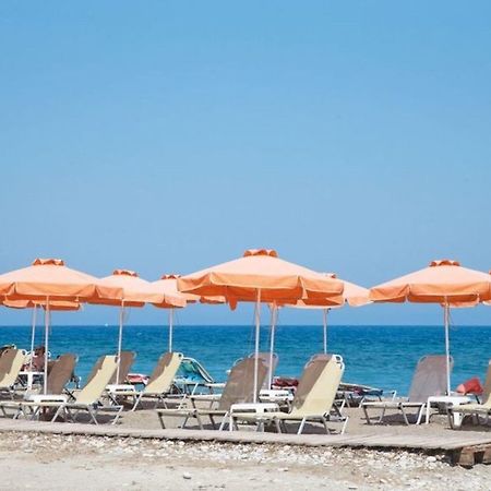 Ialyssos Bay Hotel เอียลิซอส ภายนอก รูปภาพ