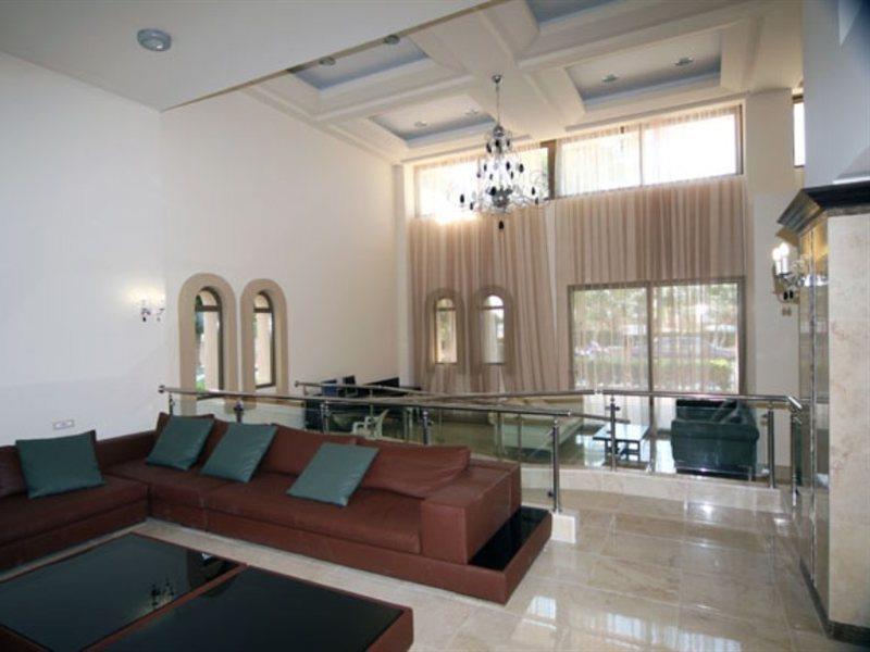 Ialyssos Bay Hotel เอียลิซอส ภายนอก รูปภาพ